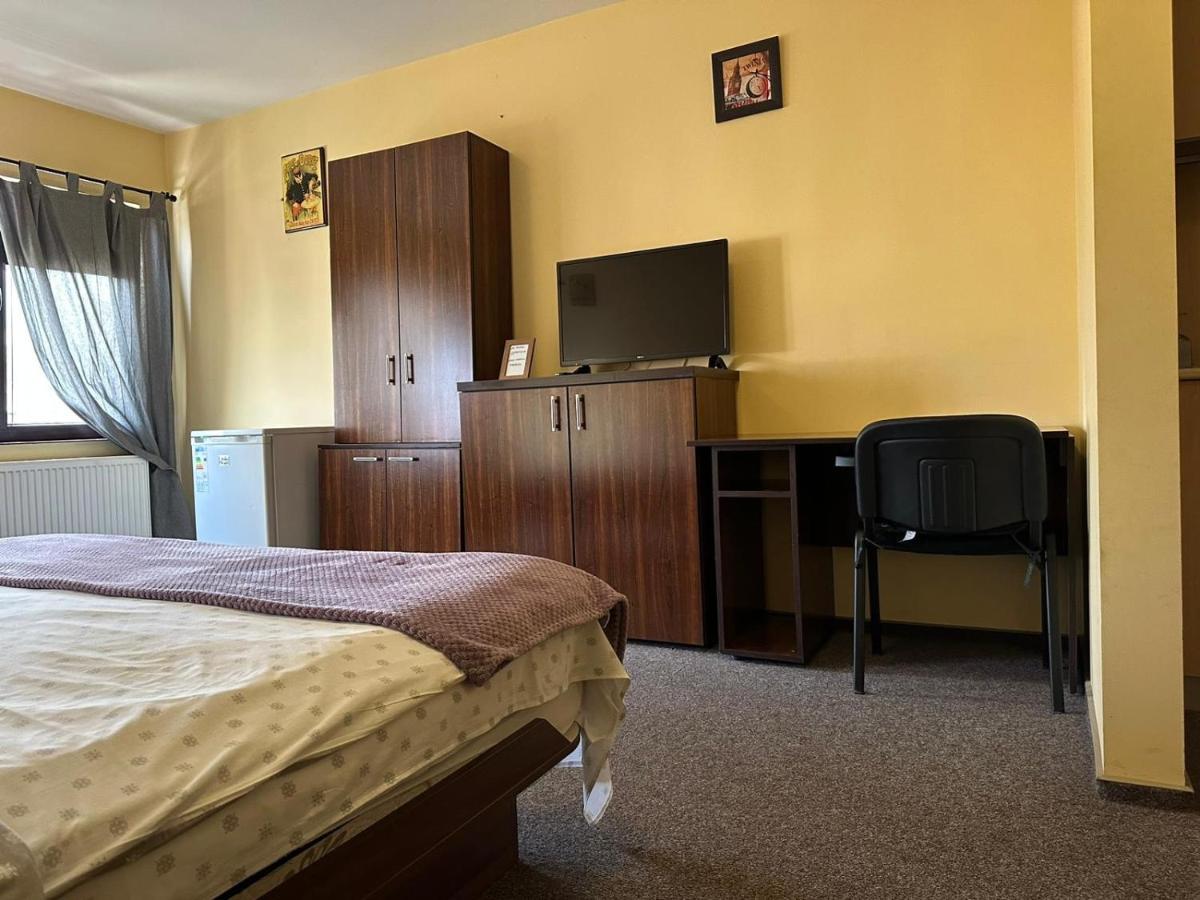 La O Barfa Appartement Ploieşti Buitenkant foto
