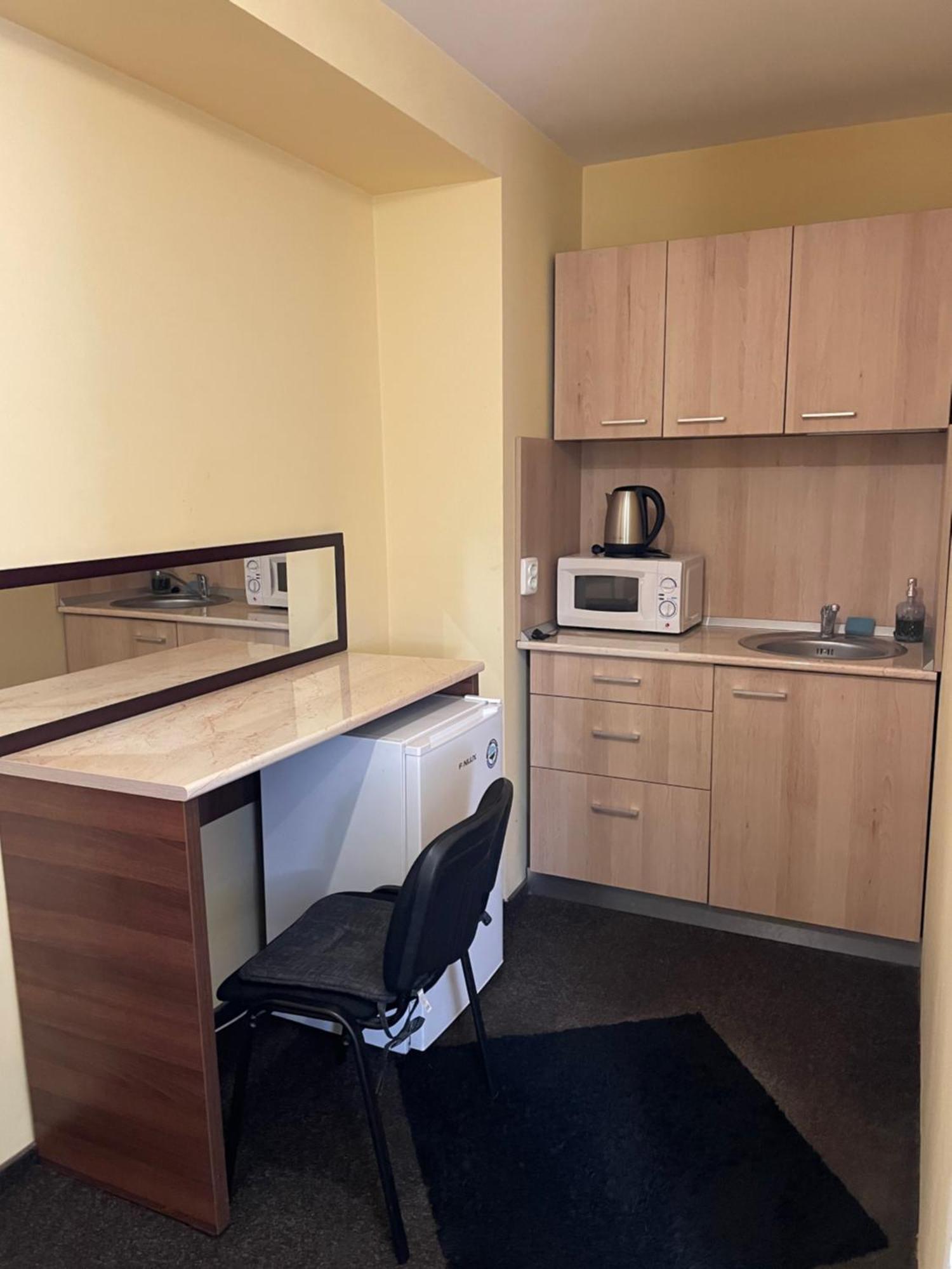 La O Barfa Appartement Ploieşti Buitenkant foto