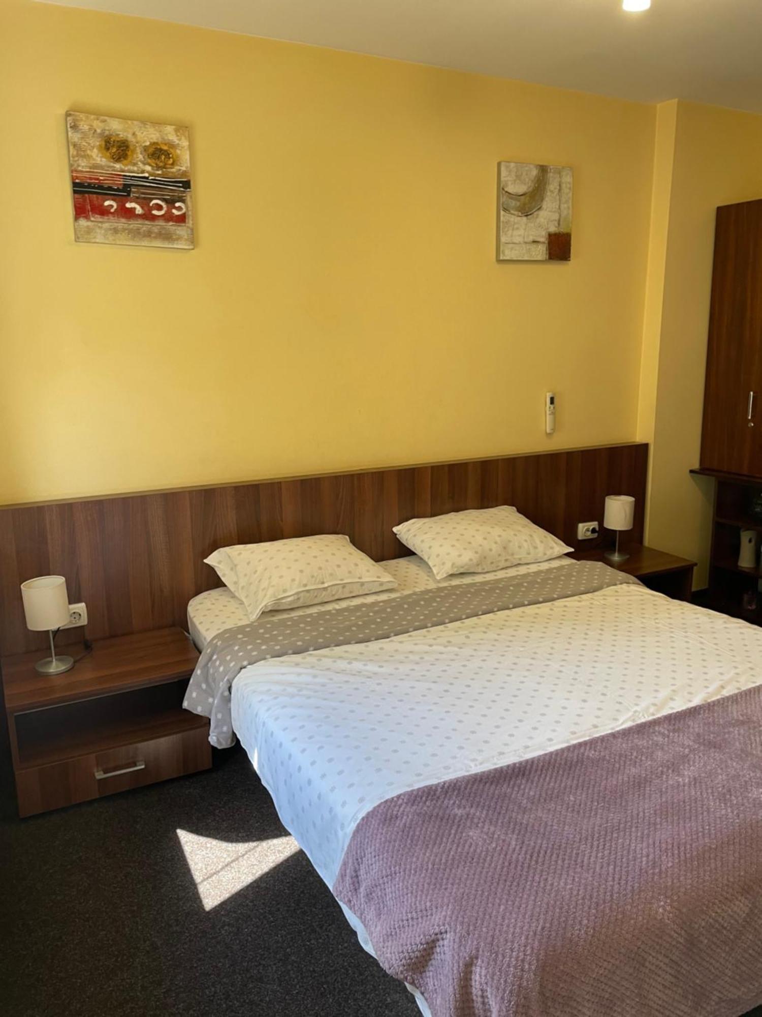 La O Barfa Appartement Ploieşti Buitenkant foto
